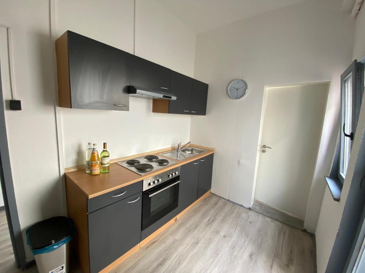Urbansuites - Modern & Zentral In Der City - Dein Zuhause In Stuttgart Exterior photo